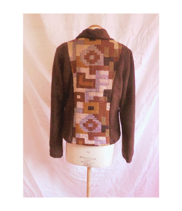 Mam'zelle Funky'Up - boutique, magie, transformation, beauté, œuvre unique, élégant, original, écologie, textile usagé, confection écoresponsable, veste, robe, jupe, haut, pantalon, accessoire, lausanne, vaud, suisse